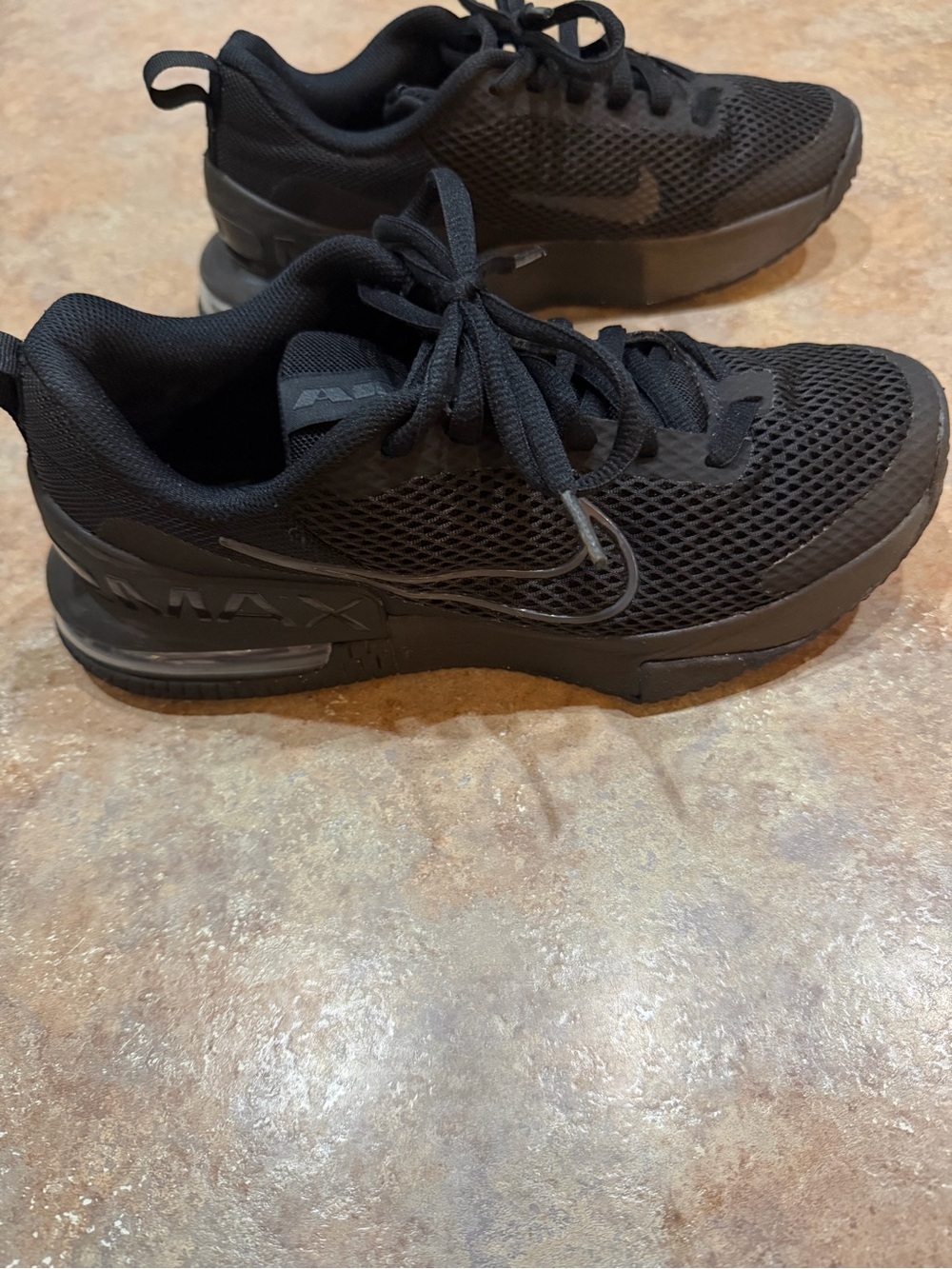 Nike Air Max Alpha Trainer 6 Workout
Shoes. Size 8